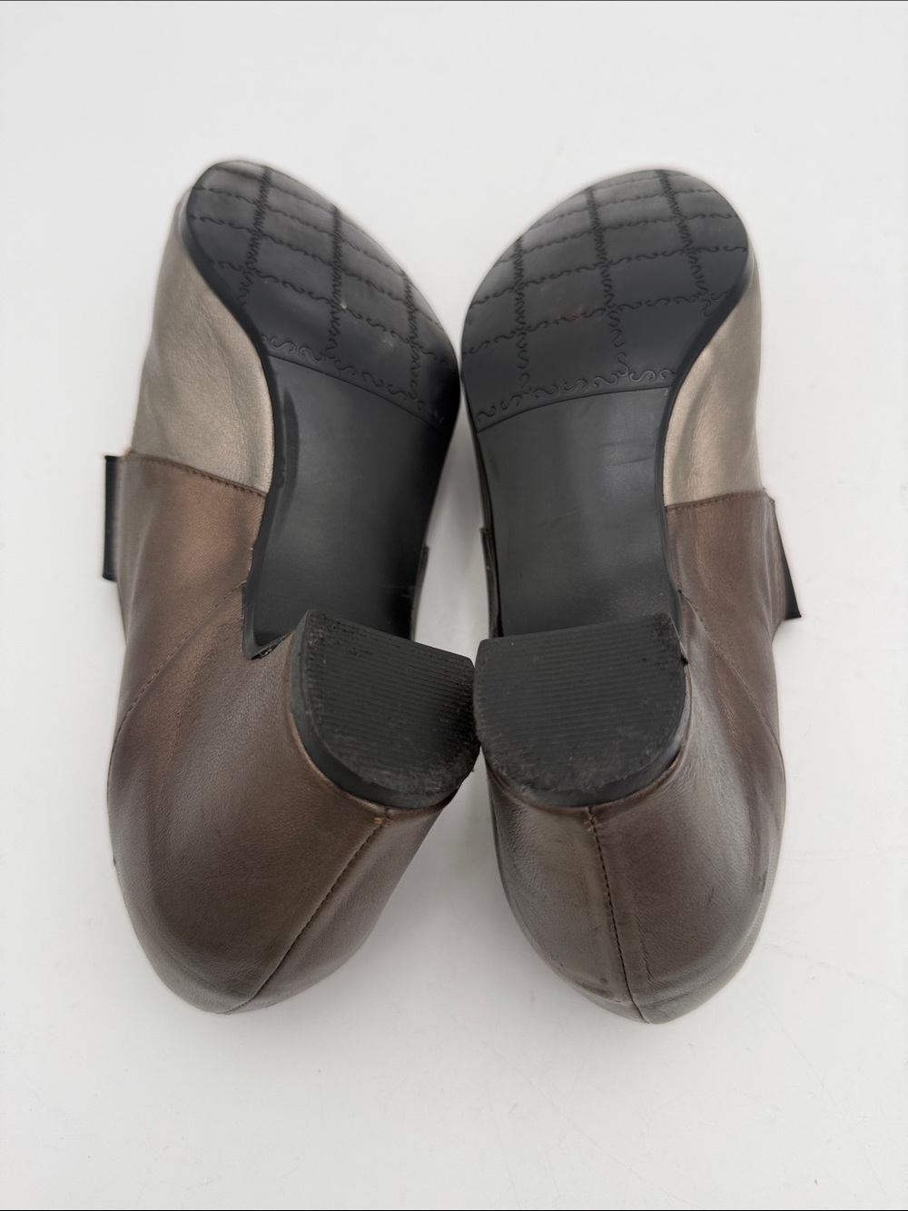 Vaneli Metallic Bronze Mary Jane Pumps Elastic Strap women 9M office Y2K pull on - Picture 8 of 12